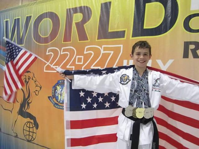 Jesse Minton win Gold 2015